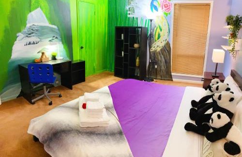 Norcross House | 2 Bedrooms Private Kitchen Robinwood Condo