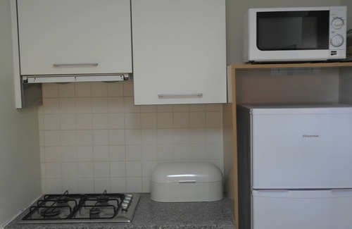 Canada Apartment | 2 Bedrooms apartment on a private complex with swimmingpool and near the beach