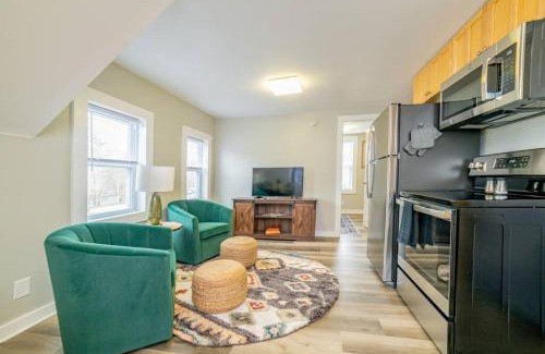 Upper Village Apartment | 2 beds, trailer parking, direct snow & ATV trail access