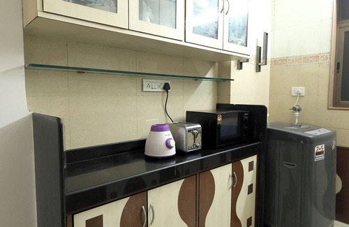 Powai Apartment | 2 BHK for Business Traveler Near Mumbai Airport