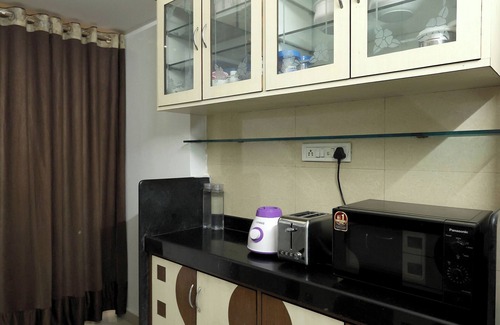 Powai Apartment | 2 BHK for Business Traveler Near Mumbai Airport