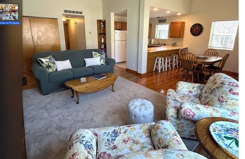 Charlevoix House | 2 blocks to Lake Michigan! Downtown Charlevoix! Fantastic location & Ratings!