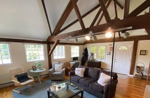 Morristown Apartment | 2 BR apt in Morristown. Walking distance to downtown, bars, restaurants, train.