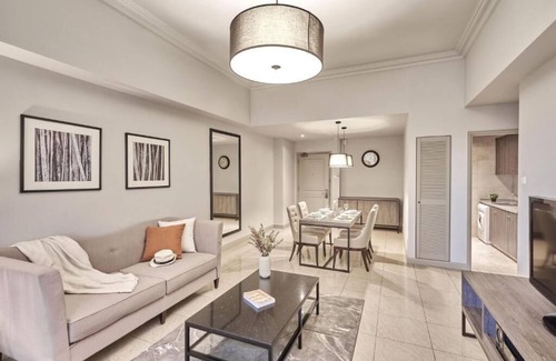 Somerset Apartment | 2 BR at Penang Rd, 10 mins walk from Dhoby Ghaut MRT