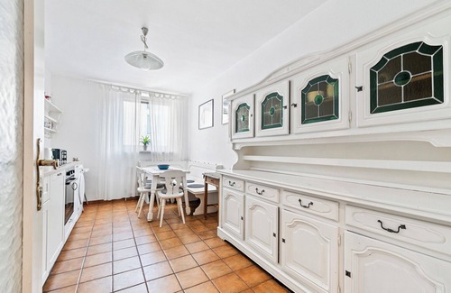 Neubau Apartment | 2 BR City Apartment in NEUBAU, 6 min to city center