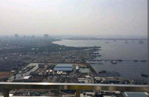 Pluit Apartment | 2 BR Jungle Decor Beautiful Sea View Fast Internet Top Of The Mall