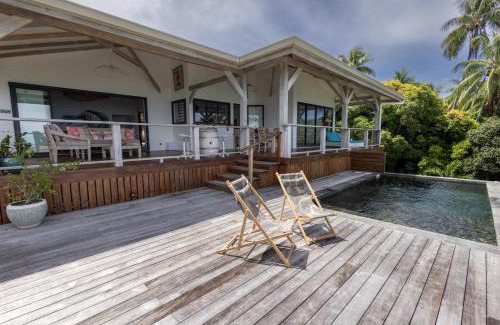 Bora Bora Villa | 2 BR. Panoramic Lagoon View Villa: Poolside paradise, gourmet kitchen