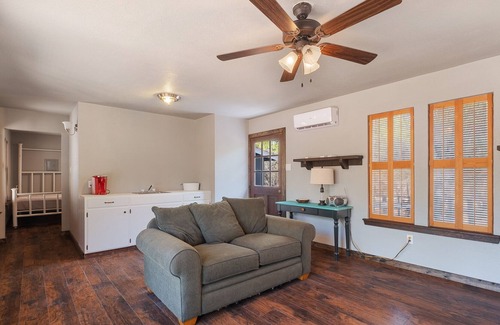 Hondo Cabin | 2 Cabins on 41 Acres 5 miles North of Hondo.