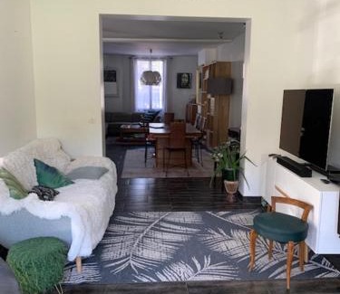 Argenteuil Bed & Breakfast | 2 chambres d'hôtes chez l'habitant / Maison avec jardin proche Paris