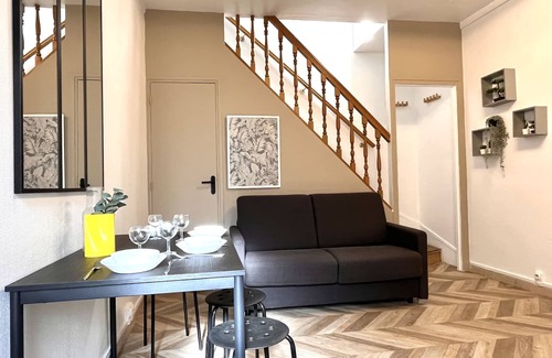 Montreuil Apartment | #2 Charmante Maison à 4 Minutes du Métro Robespierre