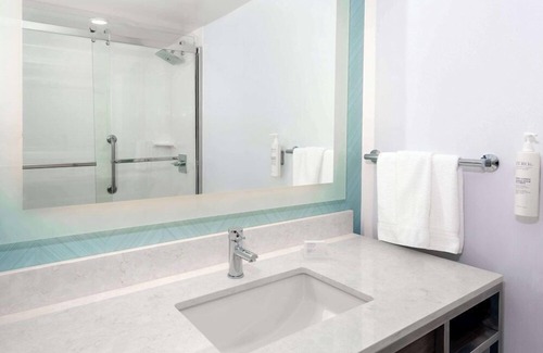 Second Ward Hotel | 2 Connecting Suites at a Hotel