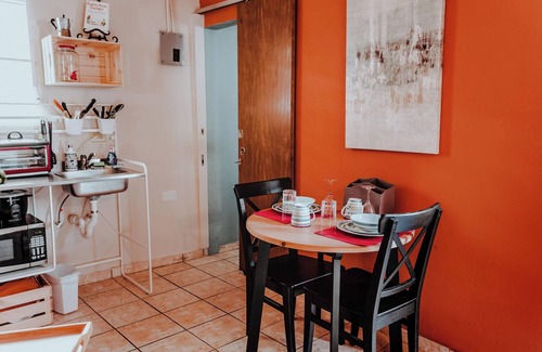 Rio Piedras Apartment | 2 Cozy College Student Room with AC, Wi-Fi, Kitchenette