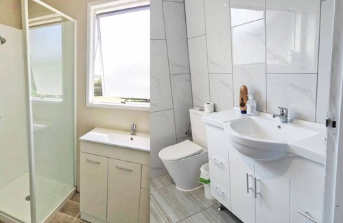 Kawaha Point House | 2 Double 1 Single 1 Sofa Beds Studio A