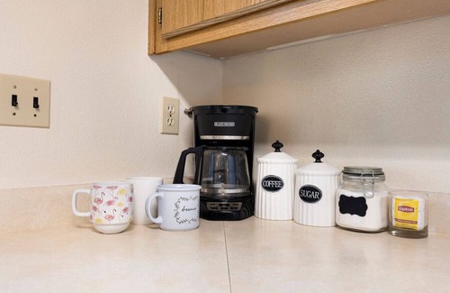 Chico House | 2 Farmhouse-Inspired Retreat w Pool-BBQ