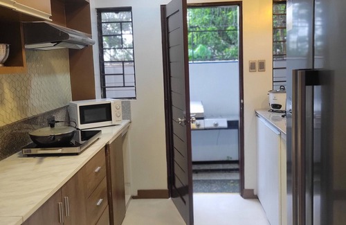 Jaro House | 2 fl house-2 br,x-room, new car included - Westwood Sub-Division-Exclusive Area
