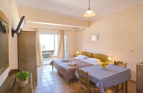 Kalligoni House | 2 Guests Studio Porto Nirikos