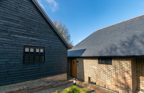 Stansted House | 2 Hilltop Cottages - Two Bedroom House, Sleeps 4