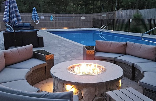 North Eastham House | 2 Homes -10 Min Walk to Beach. NEW 18x36 In Ground Pool-Backyard Gathering Space