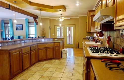 Cortez House | 2 Homes w/Private Gate 500,000-Acre Backyard