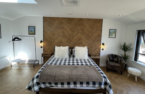 Strathkinness Apartment | 2 hours use of luxury Trackman Golf Studio included, 3 miles from Old Course