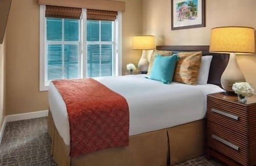 Historic Seaport Resort | 2 Hyatt Sunset Harbor Resort, In Town, Marina