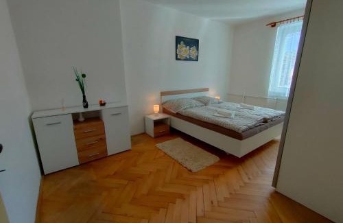 Liptovsky Hradok Apartment | 2-iz. byt v tichej lokalite s bezplatným parkovaním