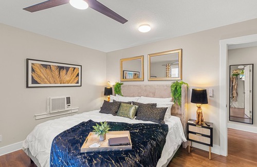 Northboro Park House | 2 Mansions! HTD Pool, Hot tub, Sleeps 22, Fire Pit