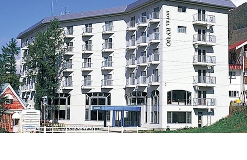 Yamanouchi House | 2 meals included 0 minutes to the slopes 6 minu / Shimotakai Nagano