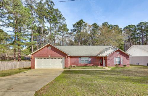 El Dorado House | 2 Mi to Downtown Work and Play at El Dorado Getaway