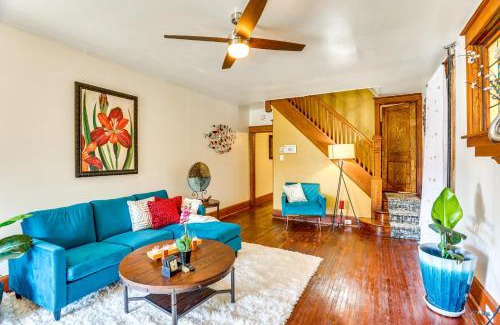 Harrisburg - Hershey House | 2 Mi to Dtwn Harrisburg Escape with Furnished Deck!