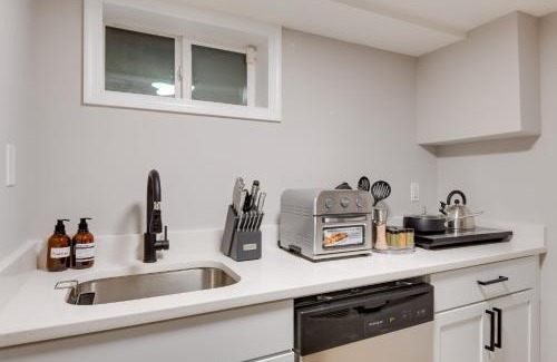 Woodbridge House | 2 Mi to Historic Occoquan District Modern Duplex