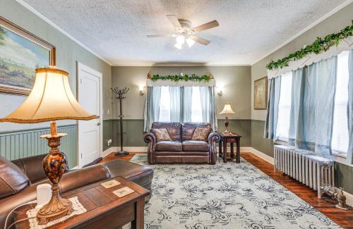 Westside Norwich House | 2 Mi to Mohegan Sun and Dtwn Home in Norwich