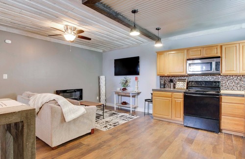 Greenwood Apartment | 2 Mi to Self Regional MC: Updated Apartment