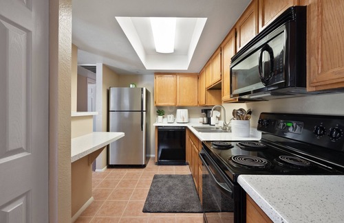 Mesa Condo | 2 Miles Away from Downtown Mesa
