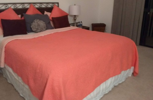 Olde Carlsbad House | 🌴2 Miles To Beach & Village 4 Miles To Legoland ⛱ Sleeps 7