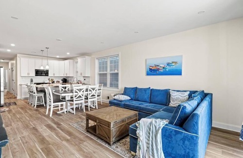 Seaside Heights House | 2 min from Beach, Ocean View , 5 BR, 4 Bth, 3 Car Parking