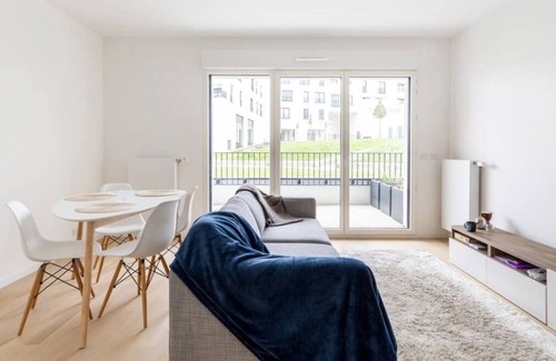 Chatenay-Malabry Apartment | 2 minutes from Parc de Sceaux, ideal apartment for families