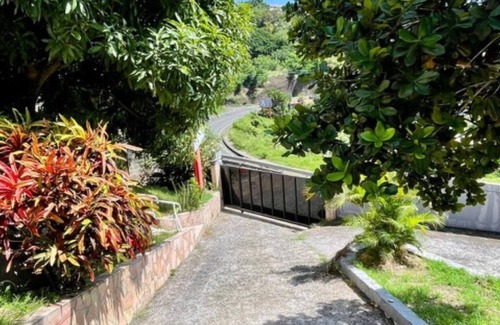 La Colline Apartment | 2 minutes from the beach cinema apartment with 5-seater Jacuzzi on the terrace