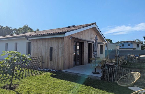 Audenge Ski Chalet | 2 minutes from the Bassin d'Arcachon, new timber-frame extension with garden.