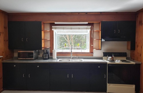 Greenville House | 2 minutes to Hwy 85 or Prisma Health