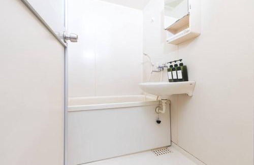 Ikebukuro Apartment | 2 Minutes Walk to Ikebukuro Station, Central Tokyo and Very Convenient