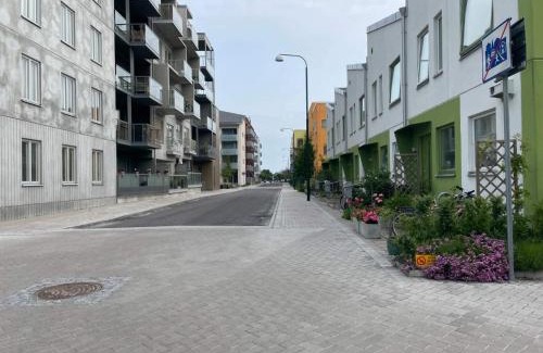 Malmo Old Town House | 2 person comfortable holiday park home in TESTBY