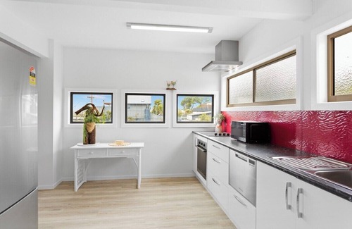 Surf Beach Apartment | 2-Person Surf Beach Studio App
