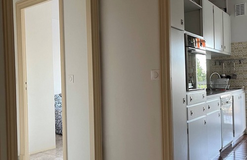 Le Ray Apartment | 2 Pièces au Calme Dans la Verdure Avec Grande Terrasse et Piscine