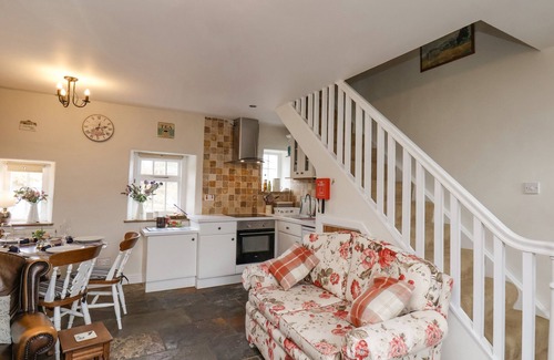 Rosedale Abbey Cottage | 2 PRIMROSE VILLAS, pet friendly, with open fire in Rosedale Abbey