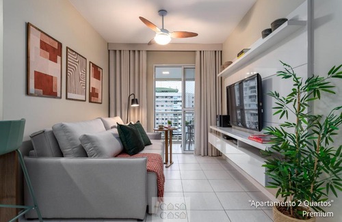 Camorim House | 2 Quartos com Varanda a 300m RioCentro Wi-Fi 120mbps e Cozinha Completa - Condomínio com Piscina, Estacionamento, Portaria 24h e Parquinho Infantil - Apartamento indicado para Grupos, Hóspedes a Trabalho e Crianças