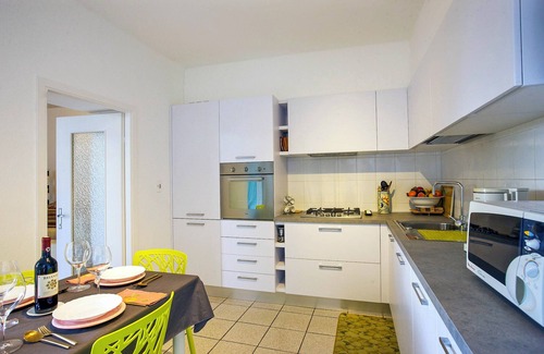 Gonte Apartment | 2-room apartment with balcony and beautiful view of the lake