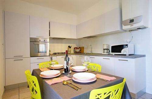 Gonte Apartment | 2-room apartment with balcony and beautiful view of the lake