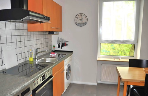 Kropeliner-Tor-Vorstadt Apartment | 2 room apartment - apartment elm