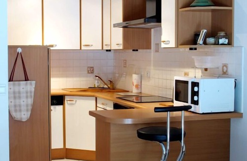 Aix-les-Bains Apartment | 2-room apartment 58m2 classified 4 stars lakeside facing Dent du Chat.